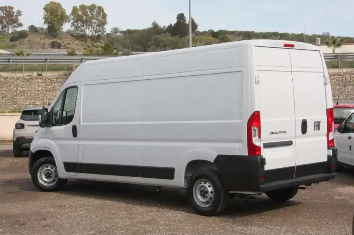 Nuova Fiat Ducato 140 CV (102 kW) 2025 Bianco Furgone