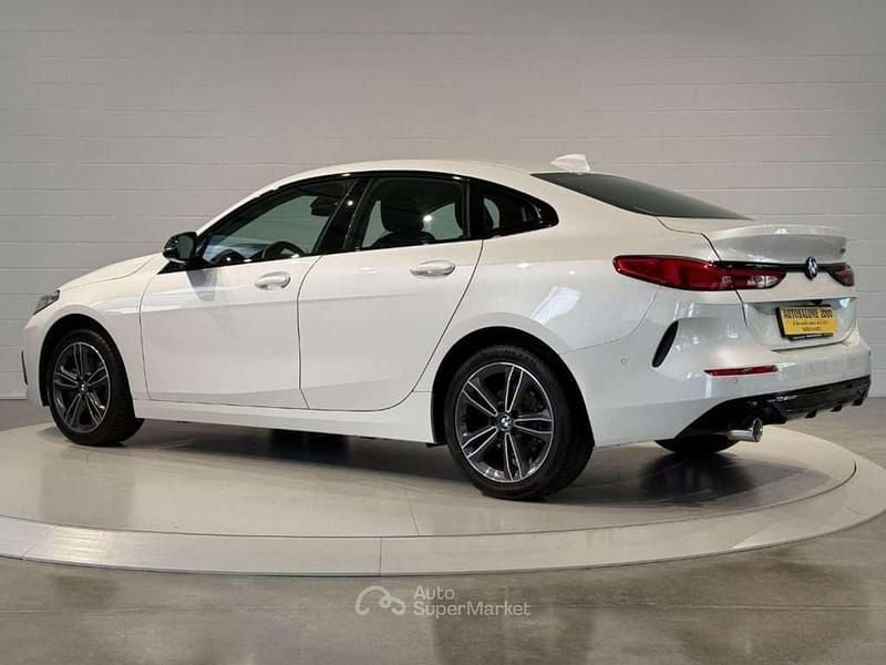 Usata BMW 218 Sport Line 136 CV (100 kW) 2021 Bianco Coupé