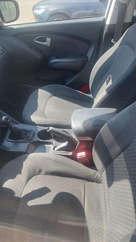 Usata Hyundai ix35 Style 116 CV (85 kW) 2012 Bianco SUV