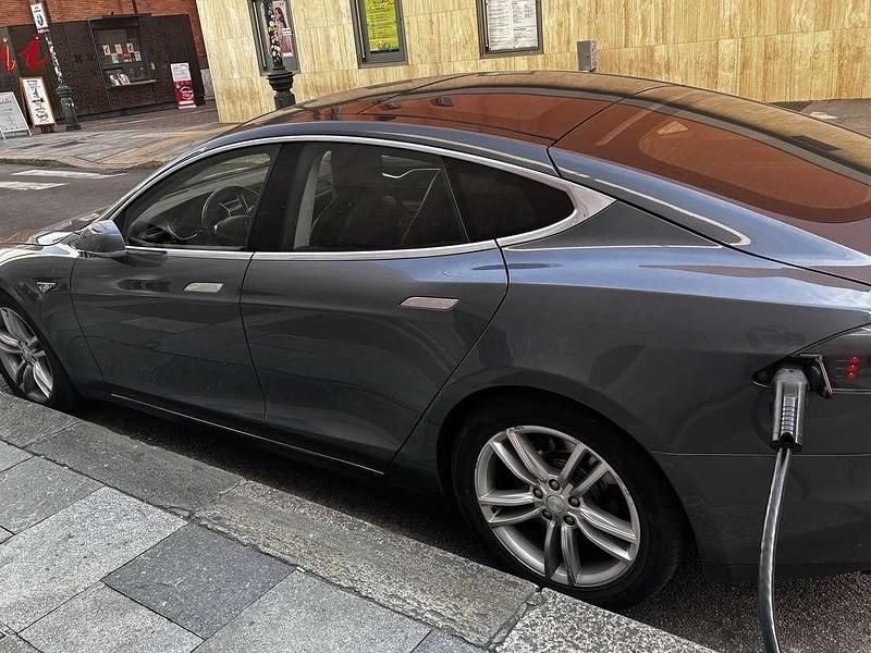 Usata Tesla Model S 269 kW (367 CV) 2014 Utilitaria