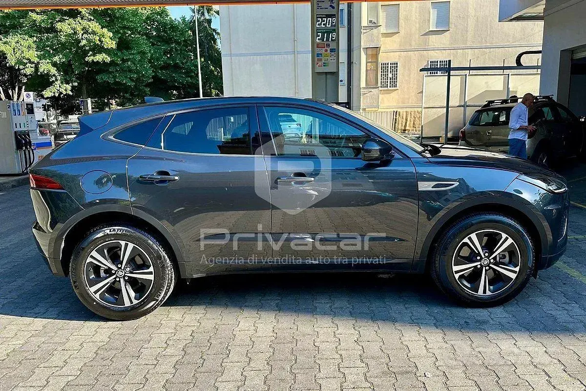 Usata Jaguar E-Pace R-Dynamic 249 CV (183 kW) 2024 Grigio SUV