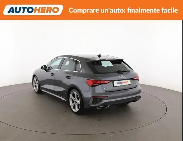Usata Audi A3 S-Line 150 CV (110 kW) 2021 Grigio Berlina