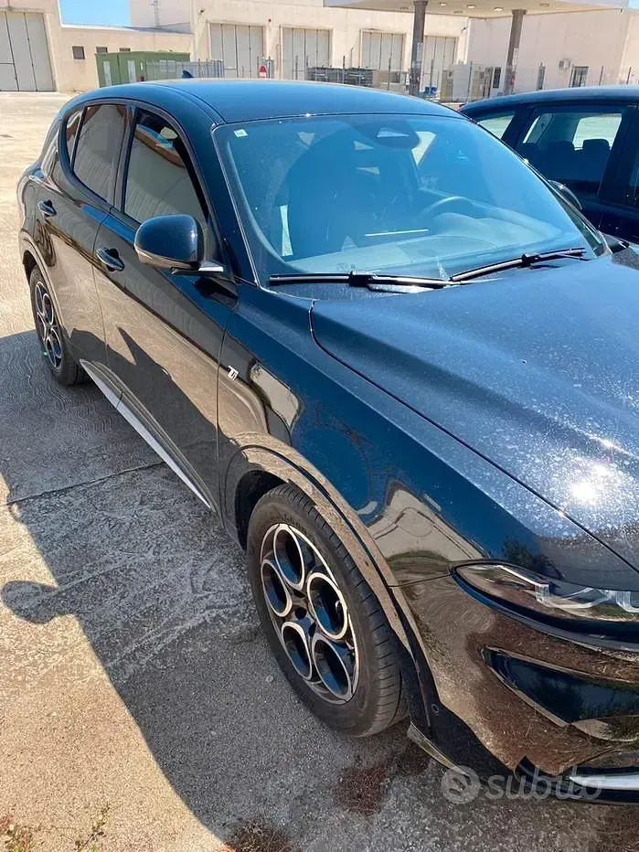 Usata Alfa Romeo Tonale 131 CV (96 kW) 2023 Nero SUV