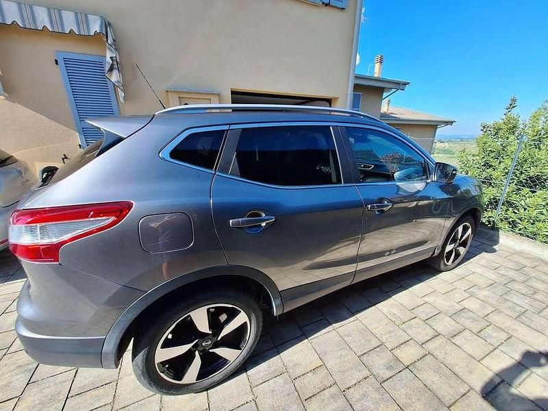 Usata Nissan Qashqai N-Connecta 110 CV (80 kW) 2017 SUV