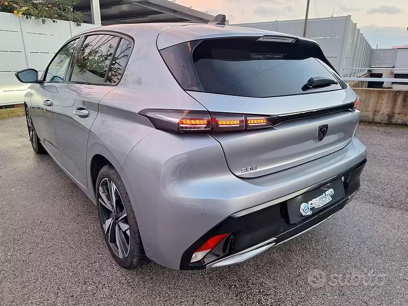 Usata Peugeot 308 Allure 130 CV (95 kW) 2022 Grigio Berlina