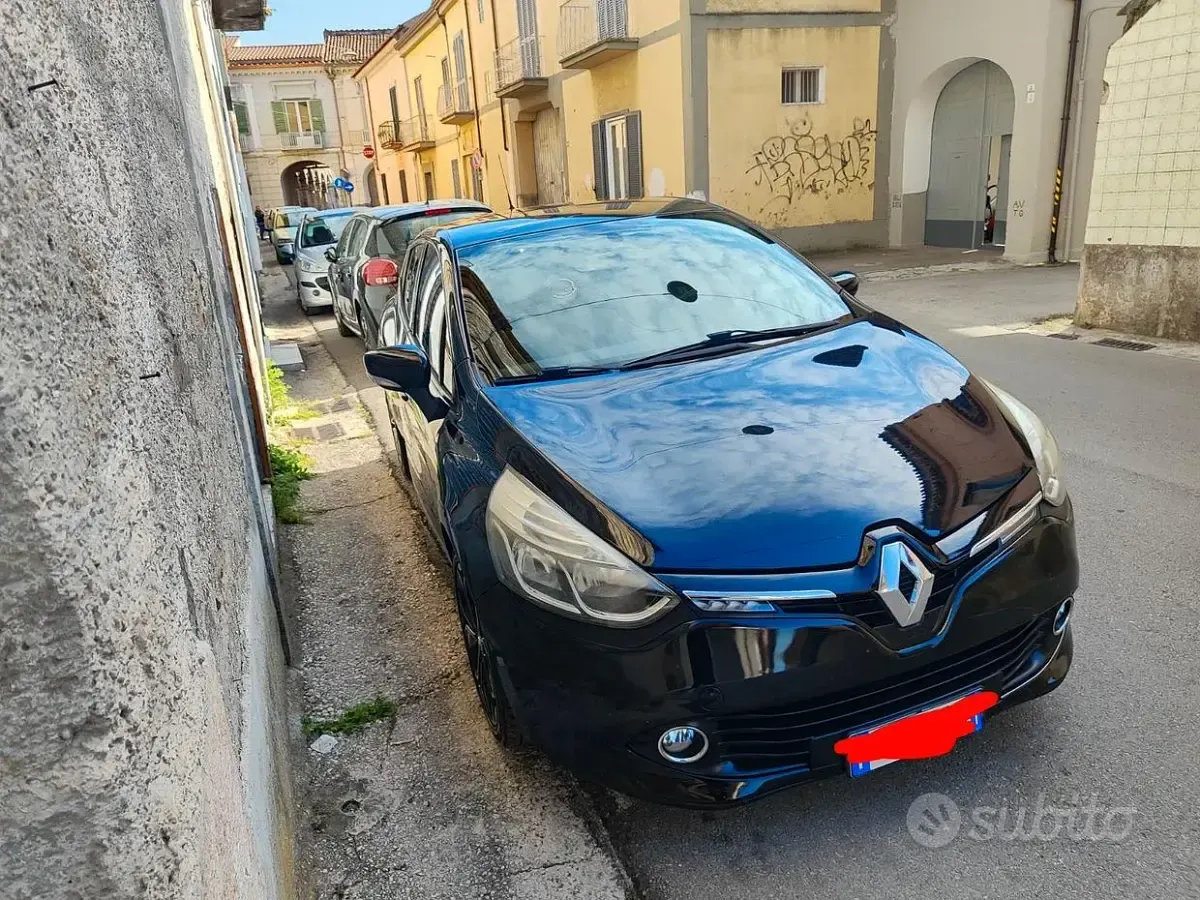Usata Renault Clio 90 CV (66 kW) 2014 Nero Utilitaria