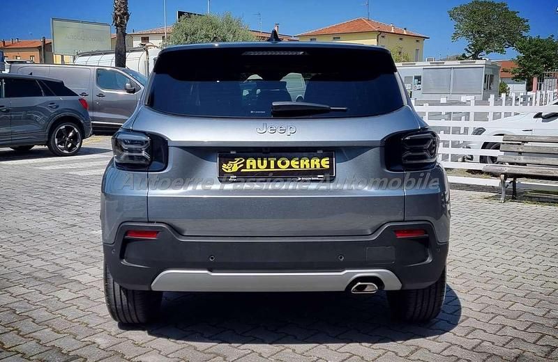 Usata Jeep Avenger 101 CV (74 kW) 2023 Grigio SUV