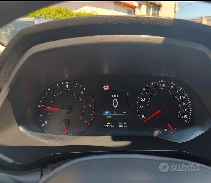 Usata Renault Captur 95 CV (69 kW) 2021 Blu SUV