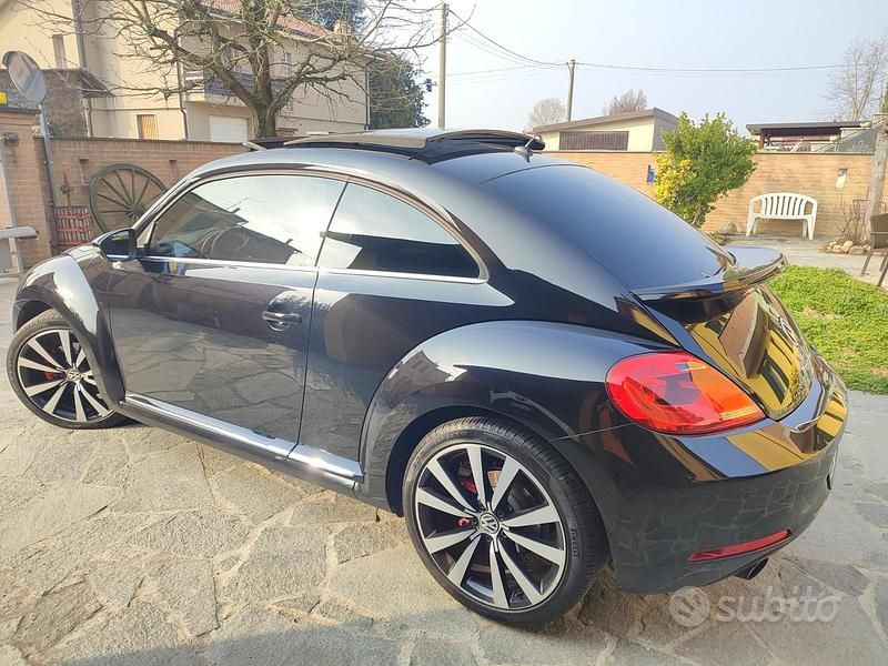Usata VW Beetle 210 CV (154 kW) 2013 Nero Utilitaria