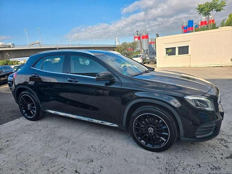 Usata Mercedes A250 Premium 224 CV (164 kW) 2020 Nero Berlina