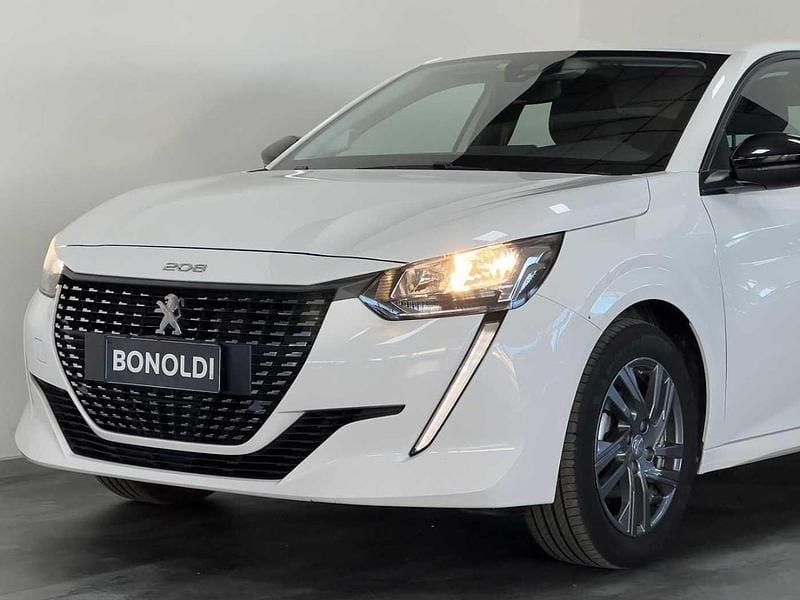 Usata Peugeot 208 Active 101 CV (74 kW) 2022 Bianco Utilitaria