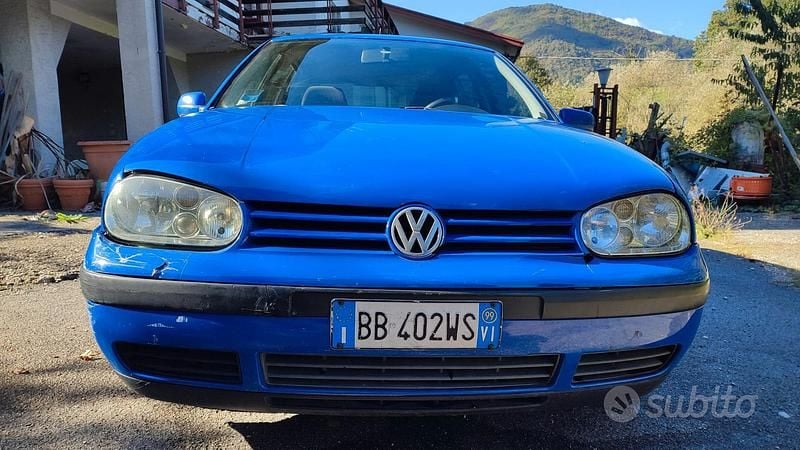Usata VW Golf 90 CV (66 kW) 1999 Berlina