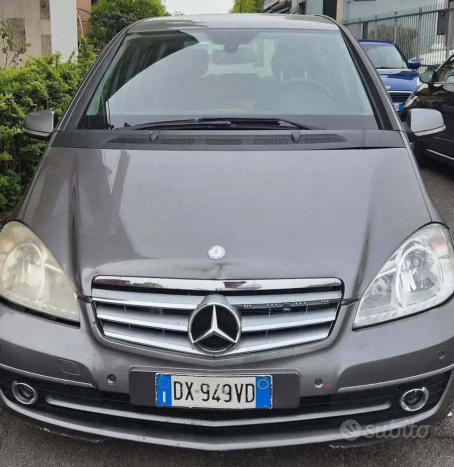 Usata Mercedes A180 Elegance 109 CV (80 kW) 2010 Berlina