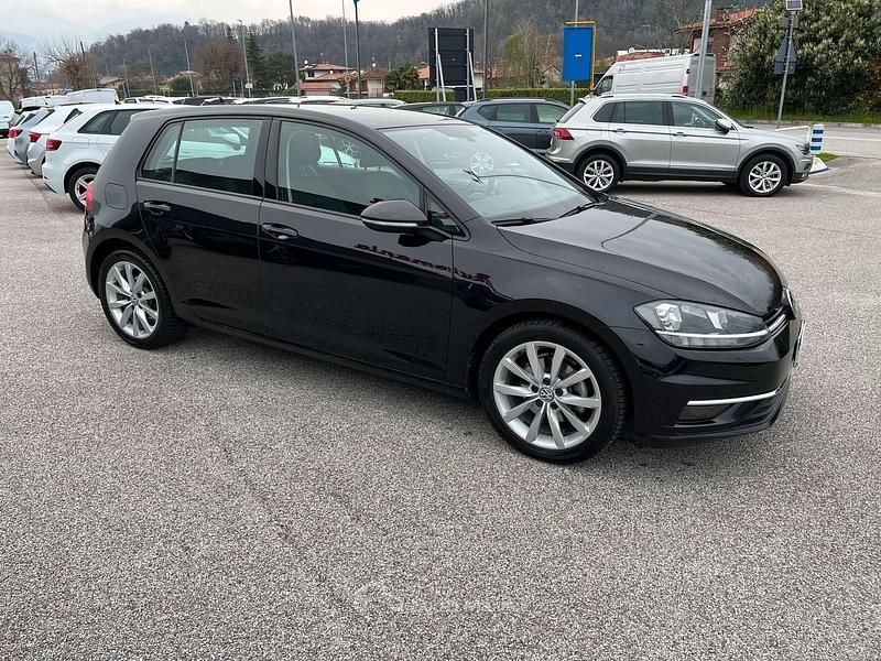 Usata VW Golf VII Executive 116 CV (85 kW) 2019 Nero Berlina