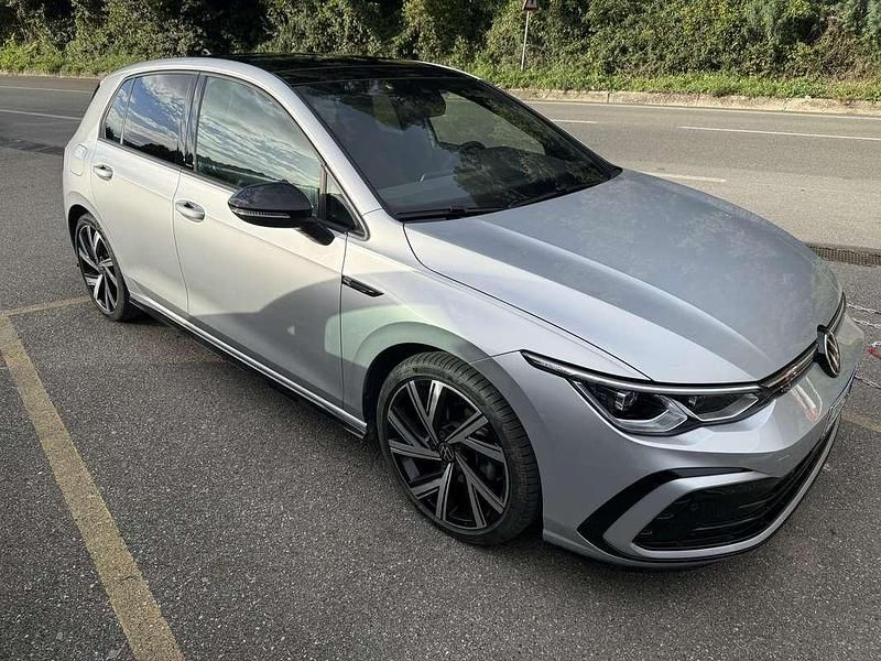 Usata VW Golf VIII R-line 150 CV (110 kW) 2022 Berlina