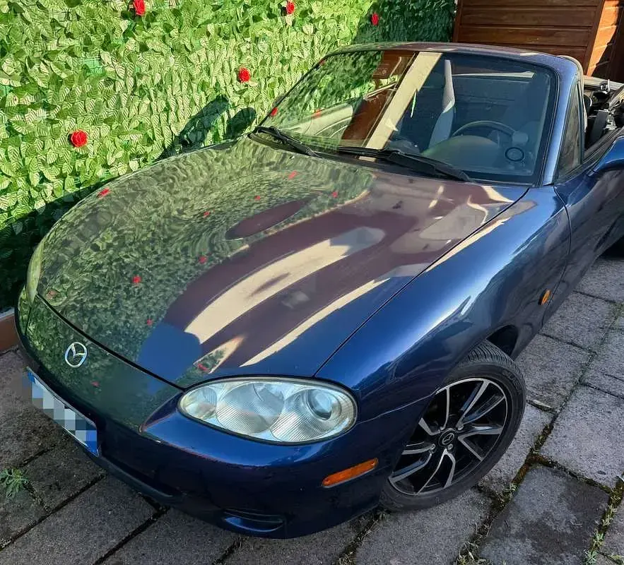 Usata Mazda MX5 110 CV (80 kW) 2002 Blu/azzurro Cabrio