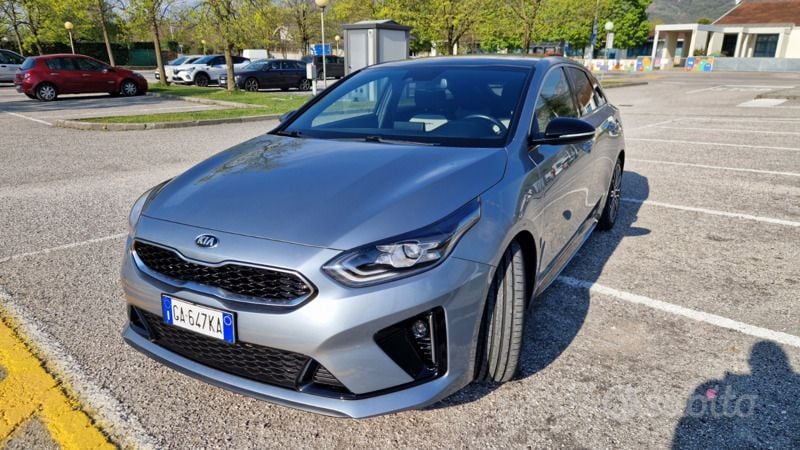 Usata 2020 Kia ProCeed GT-Line Due volumi | 18.000 € (Buon prezzo) - Immagine 1/4