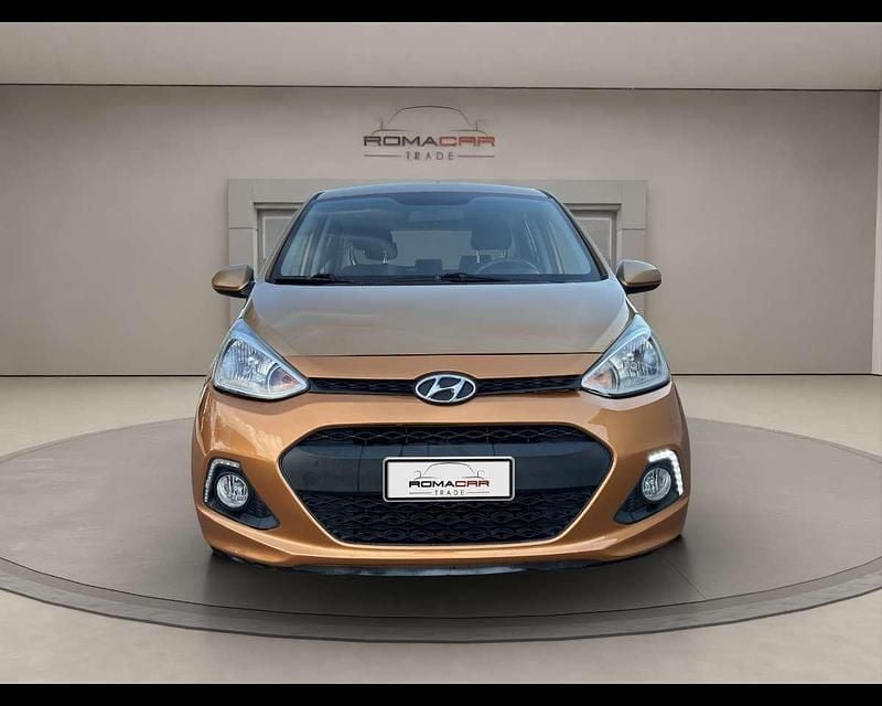 Usata Hyundai i10 Classic 67 CV (49 kW) 2016 Oro Utilitaria