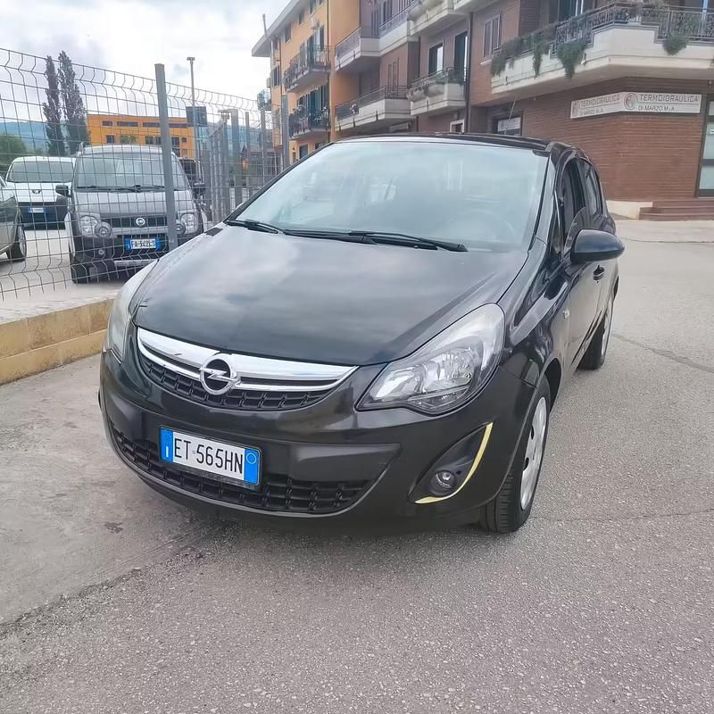 Usata Opel Corsa 85 CV (62 kW) 2014 Nero Utilitaria