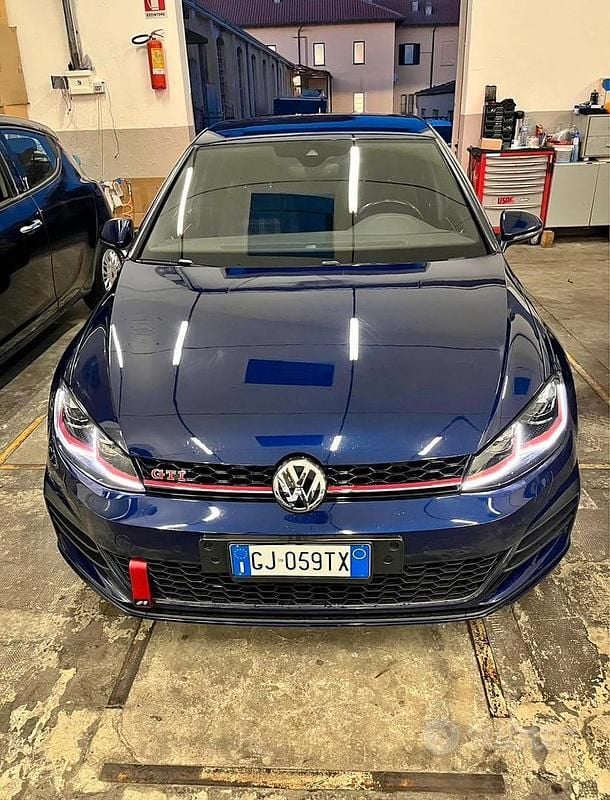 Usata VW Golf GTI 245 CV (180 kW) 2019 Blu Coupé