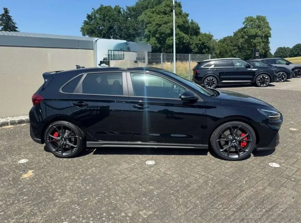 Usata Hyundai i30 N Performance 280 CV (205 kW) 2024 Nero Berlina