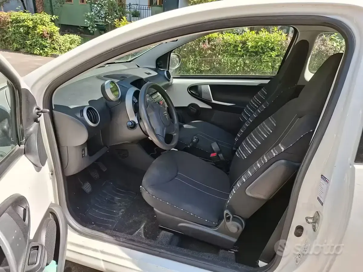 Usata Citroën C1 68 CV (50 kW) 2013 Bianco Utilitaria