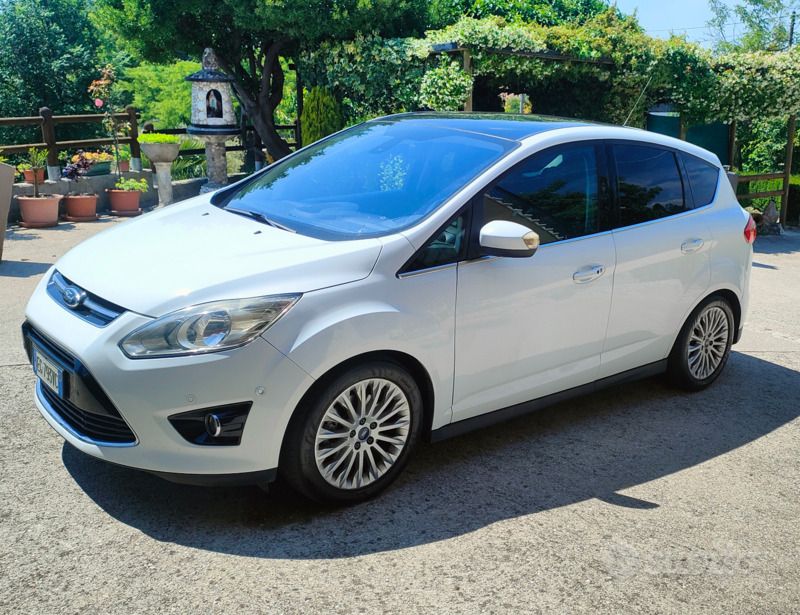 Usata 2011 Ford C-MAX Titanium Monovolume | 2900 € (Super prezzo) - Immagine 1/4