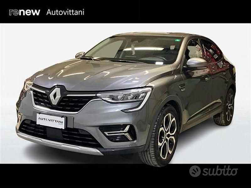 Usata Renault Arkana Intens 145 CV (106 kW) 2021 Grigio scuro SUV