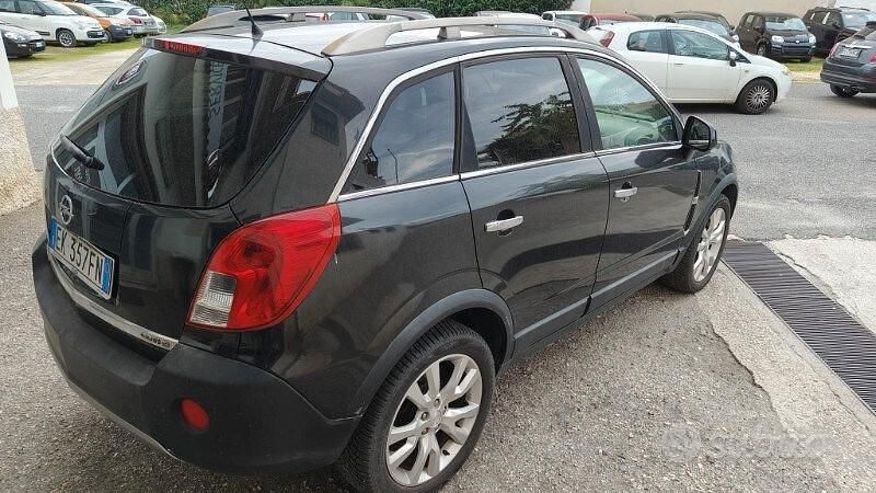 Usata Opel Antara Cosmo 184 CV (135 kW) 2011 Nero SUV