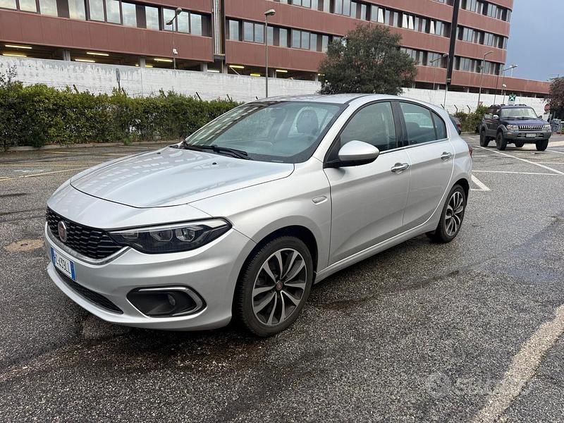 Usata Fiat Tipo Lounge 120 CV (88 kW) 2019 Grigio Berlina