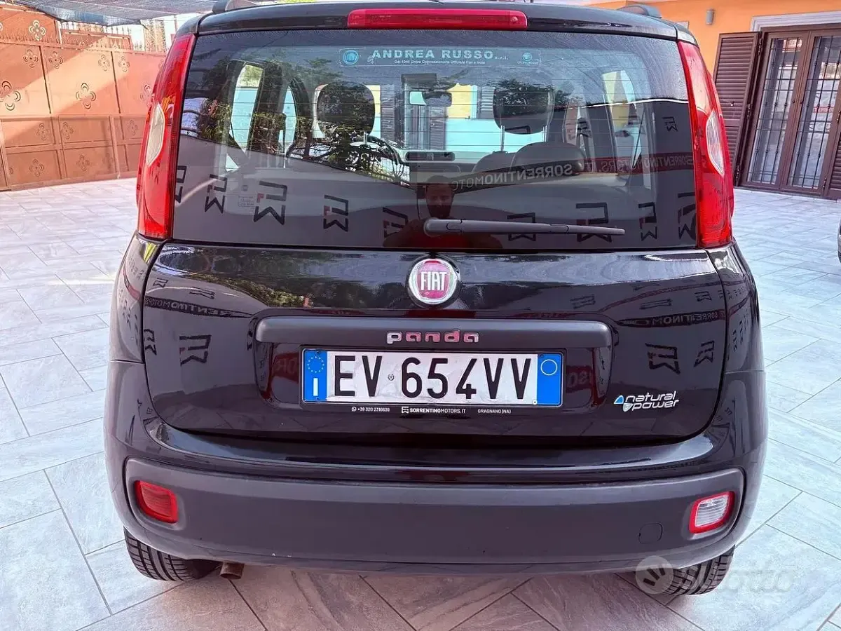 Usata Fiat Panda Lounge 80 CV (58 kW) 2014 Nero Utilitaria