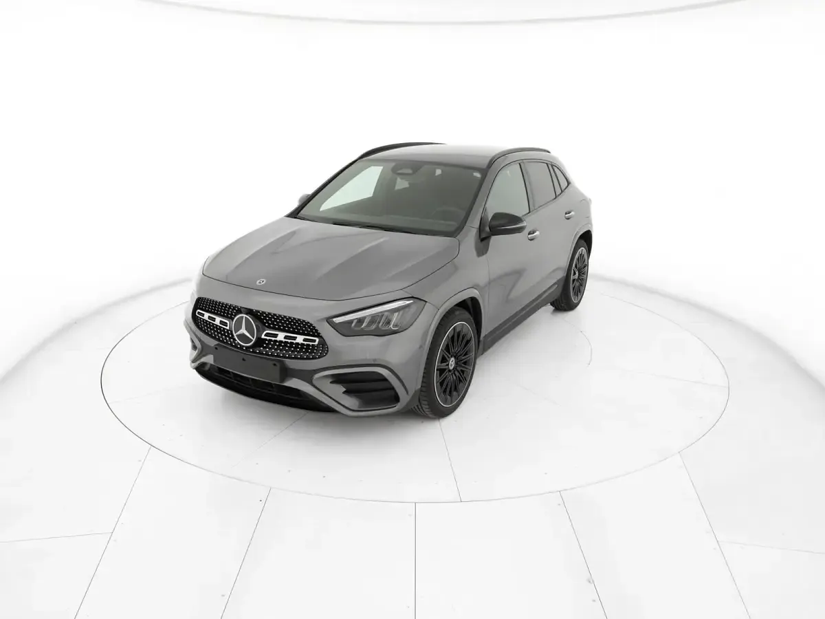 Usata Mercedes GLA180 AMG line 163 CV (119 kW) 2026 SUV