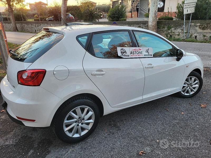 Usata Seat Ibiza 75 CV (55 kW) 2015 Berlina