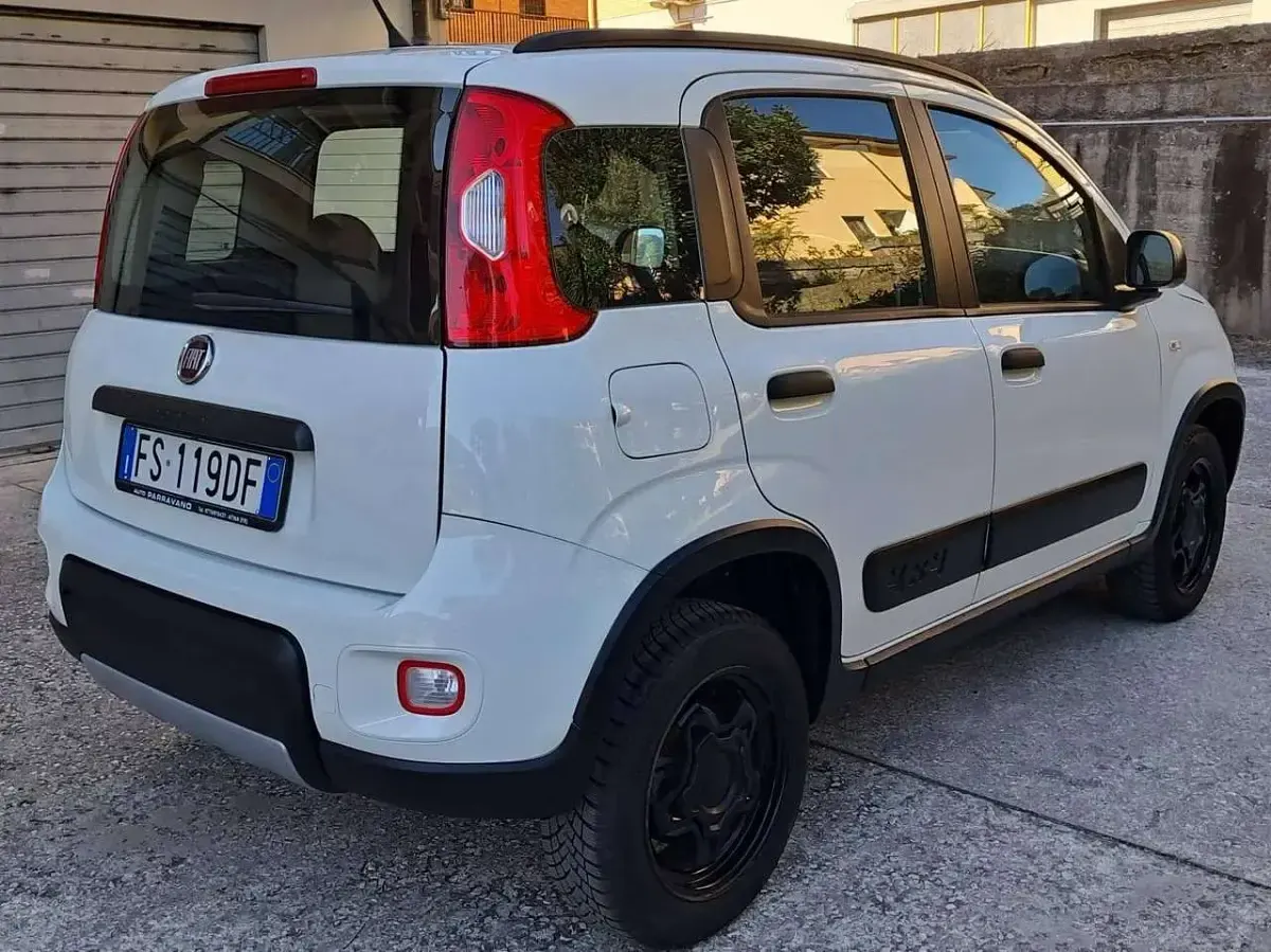 Usata Fiat Panda 4x4 95 CV (69 kW) 2018 Bianco Utilitaria
