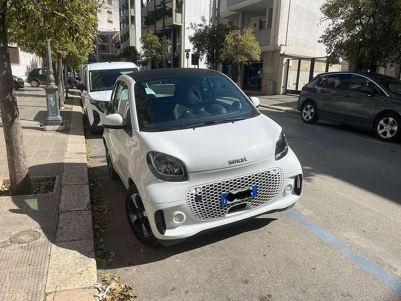 Usata Smart ForTwo Coupé Passion 41 kW (56 CV) 2021 Bianco Utilitaria