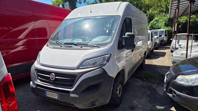 Bianco Usata 2020 Fiat Ducato 33 Furgone | 11.000 € (Super prezzo) - Immagine 1/4