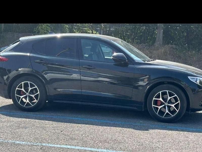 Usata Alfa Romeo Stelvio Ti 209 CV (153 kW) 2021 Nero SUV