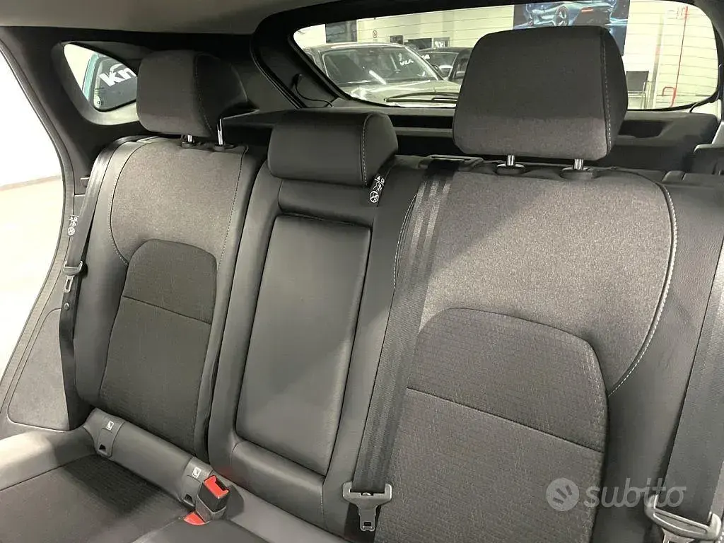 Usata Nissan Qashqai N-Connecta 140 CV (102 kW) 2025 Grigio SUV