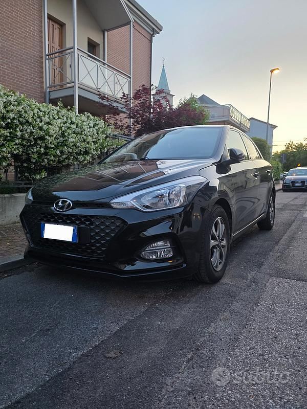 Usata Hyundai i20 2020 Nero Utilitaria
