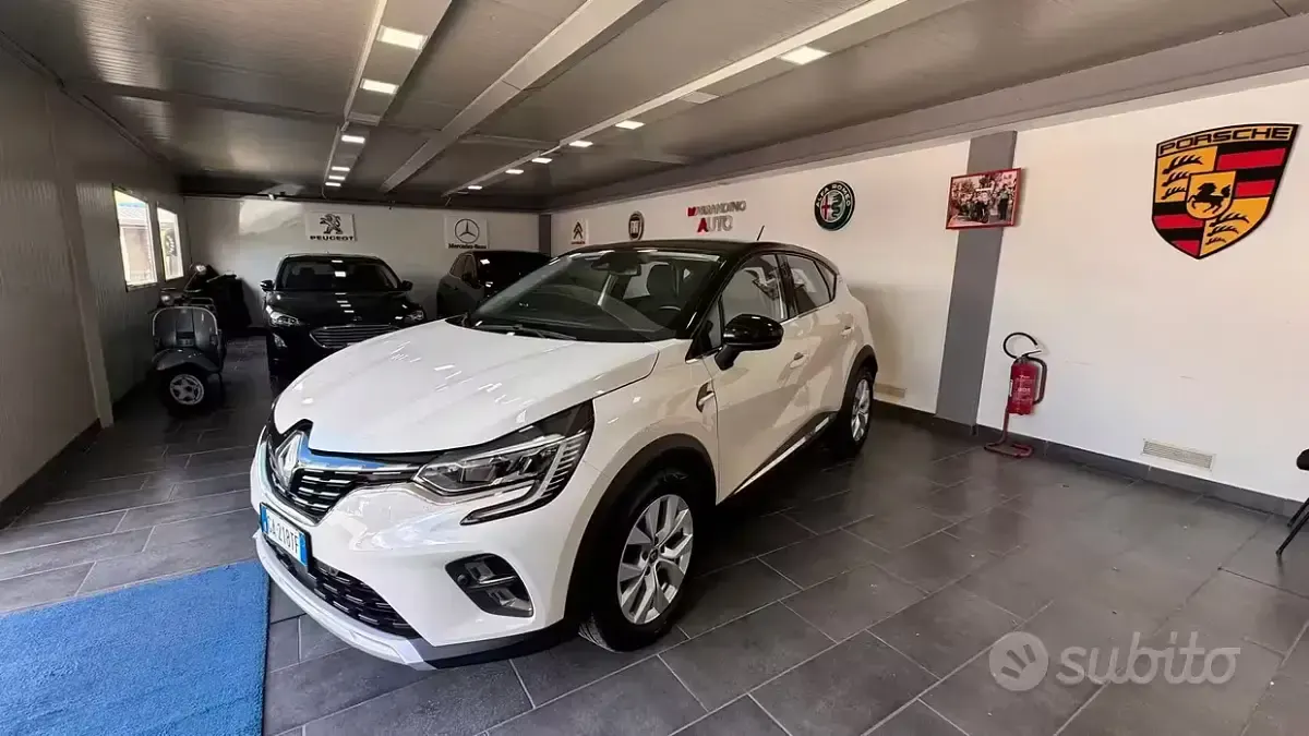 Usata Renault Captur Intens 116 CV (85 kW) 2020 Bianco SUV