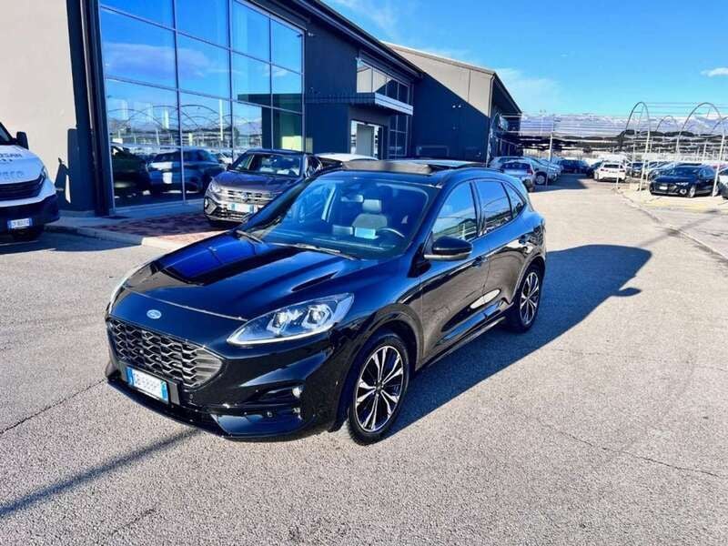 Usata Ford Kuga ST-Line X 190 CV (139 kW) 2020 Nero SUV