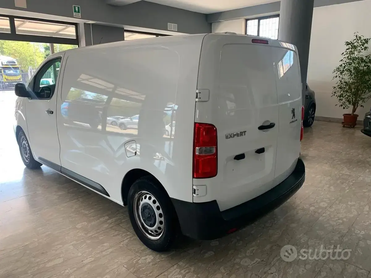 Usata Peugeot Expert Premium 120 CV (88 kW) 2022 Bianco Furgone