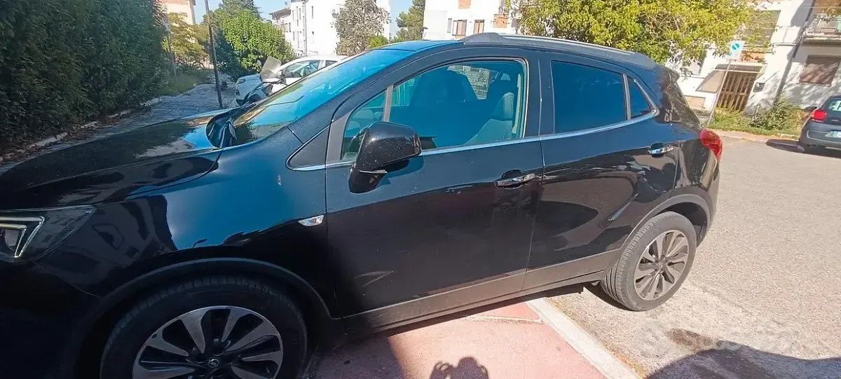 Usata Opel Mokka 136 CV (100 kW) 2017 Nero SUV