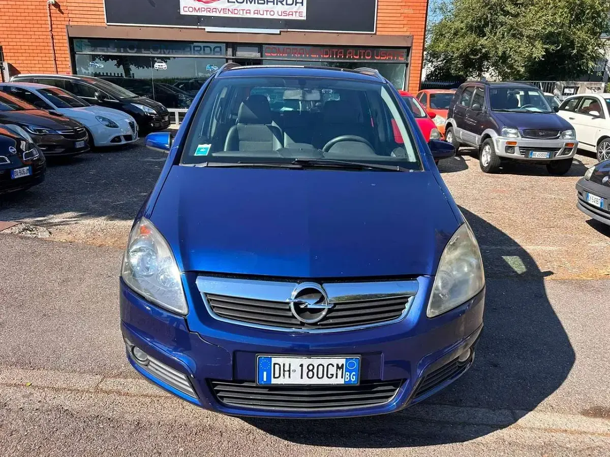 Usata Opel Zafira Club 94 CV (69 kW) 2007 Blu/azzurro Monovolume