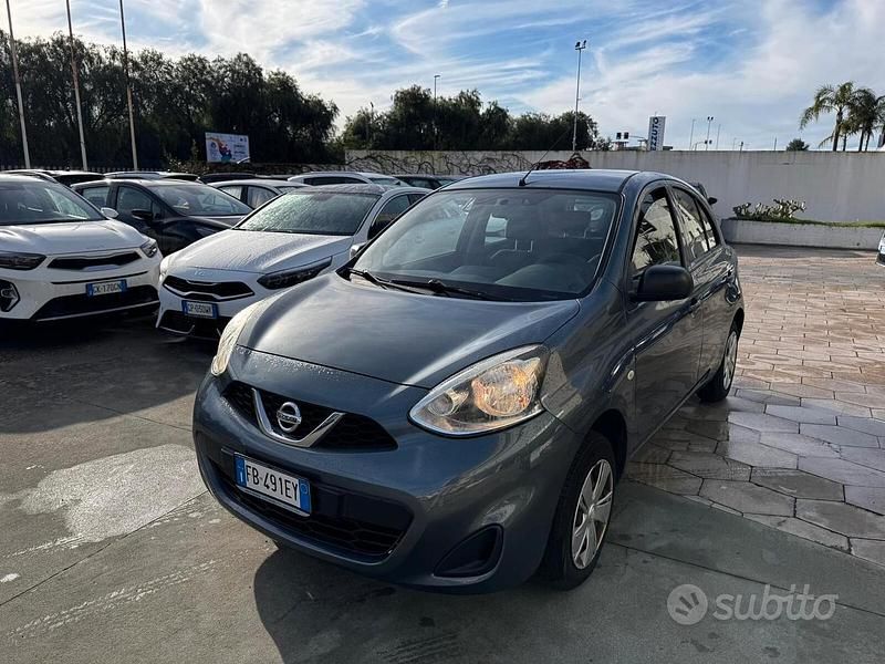 Usata Nissan Micra 80 CV (58 kW) 2015 Grigio Utilitaria