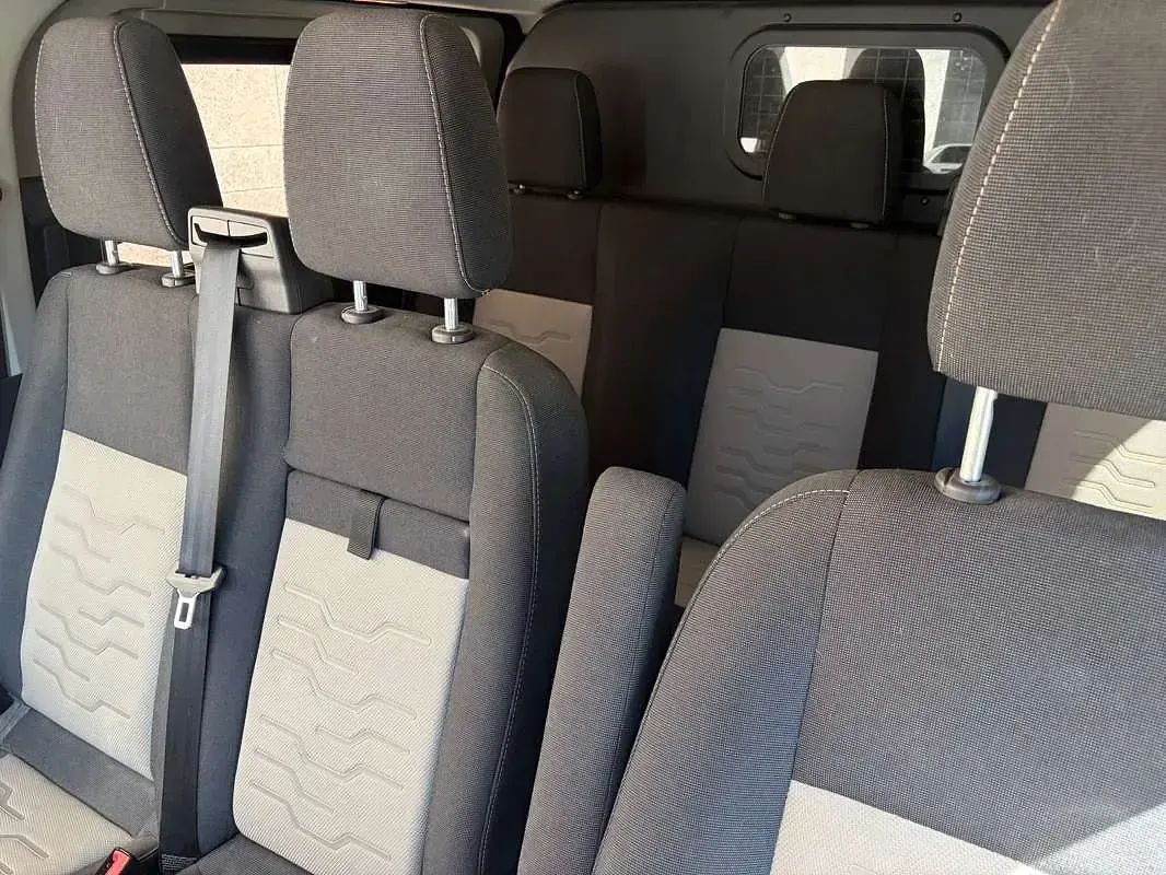 Usata Ford Tourneo Custom Titanium 131 CV (96 kW) 2017 Grigio Furgone