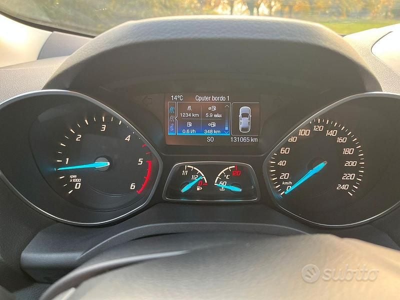 Occasion Ford Kuga Titanium 150 ch (110 kW) 2016 Noir SUV