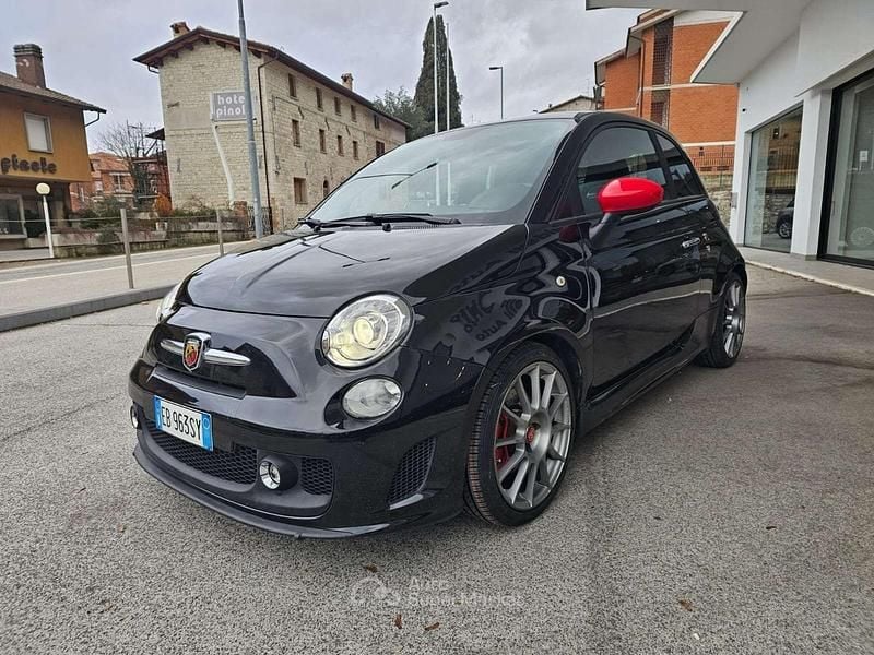 Usata Abarth 500 Esseesse 160 CV (117 kW) 2010 Nero metallizzato Utilitaria