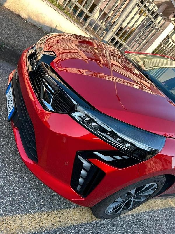 Rosso Usata 2024 Mitsubishi Colt Invite Due volumi | 14.000 € - Immagine 1/4