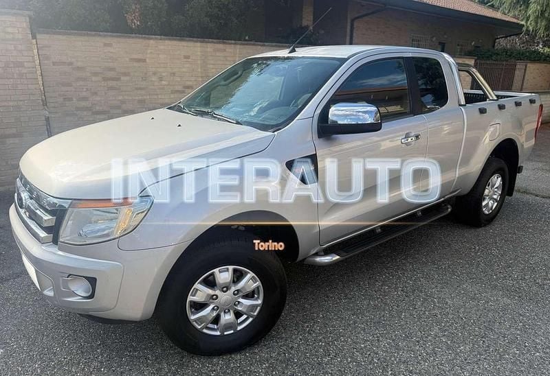 Argento Usata 2013 Ford Ranger XLT Pick-up | 14.344 € (Buon prezzo) - Immagine 1/4